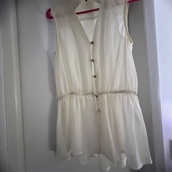 Lace pants and sheer top - Picture 5 of 6